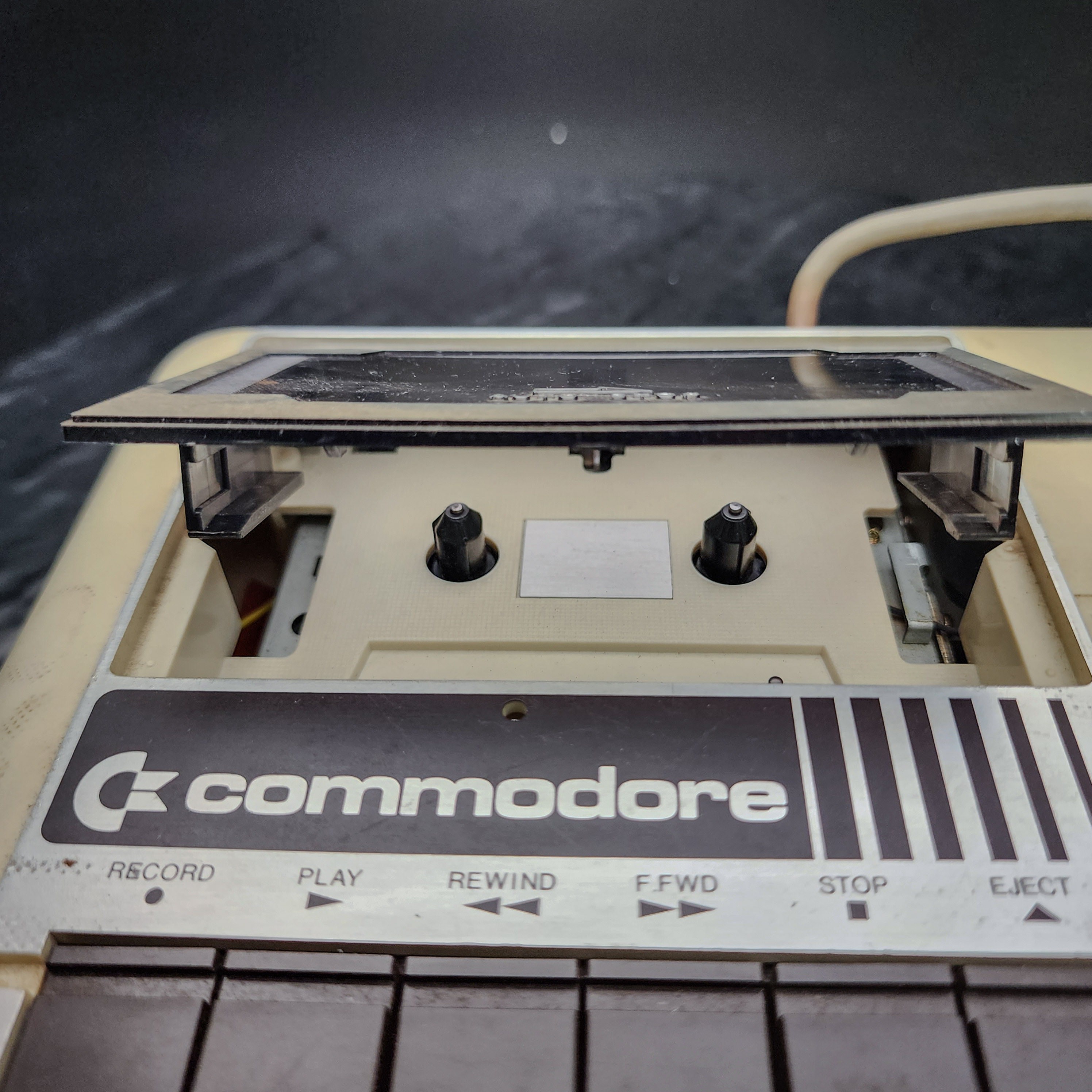 Commodore 64 C64 C2N Datasette Cassette Tape Drive Player VIC-20