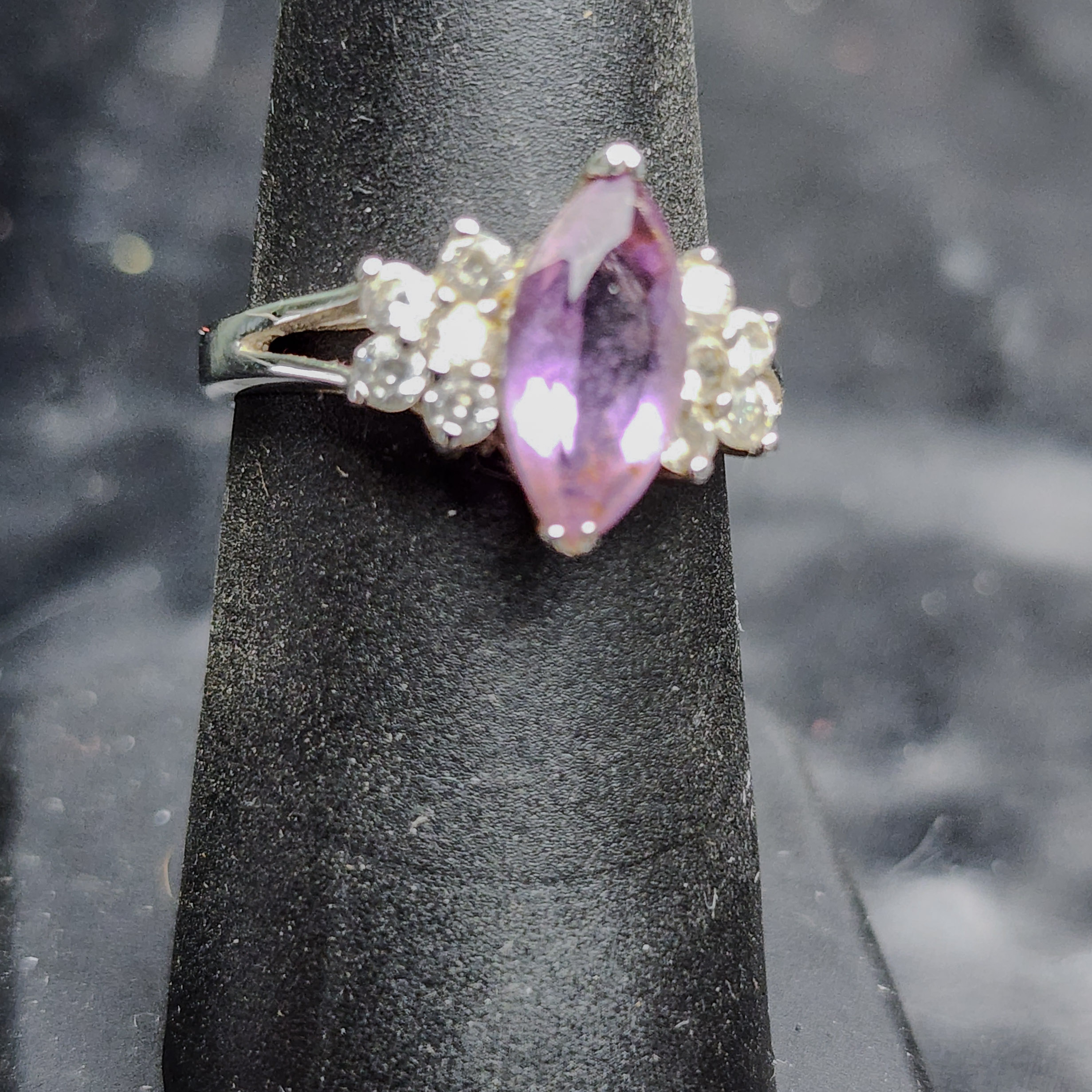 Sterling Silver 925 Marquis Cut Amethyst CZ Ring Purple Gemstone Size 7 💎 - Picture 2 of 5
